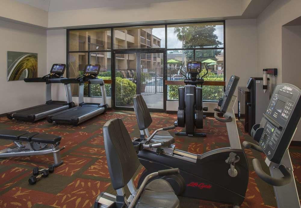 Отель Courtyard By Marriott Orlando Airport Экстерьер фото